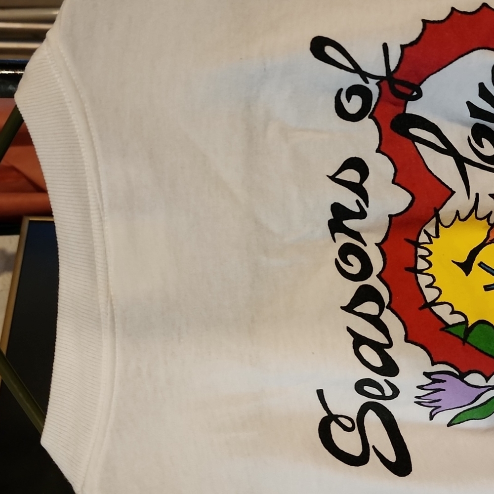 MILTON HERSHEY SCHOOL 2000-- PARENT WEEKEND SHOW. SEASONS OF LOVE TSHIRT. - Picture 6 of 7